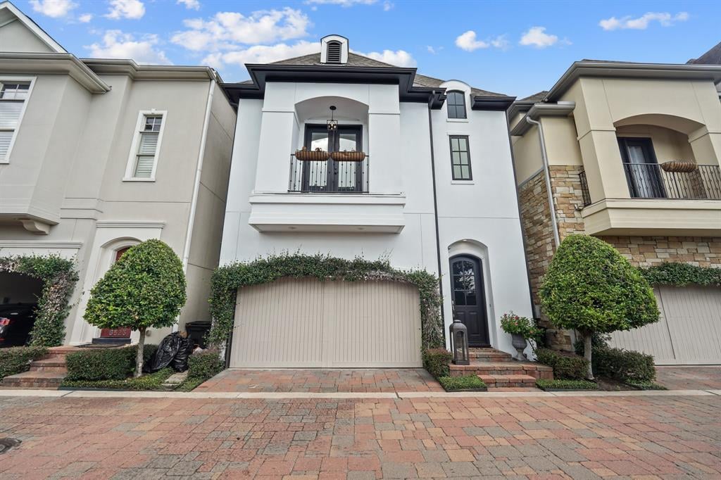 6525 Clarewood Oak Estates Ln