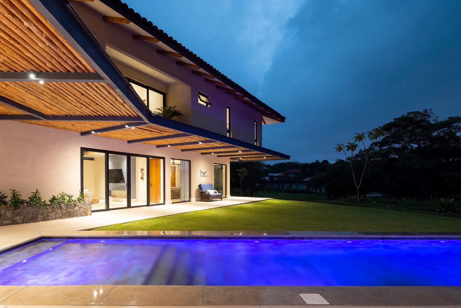 Casa Roacamar:  A Modern Coastal Sanctuary Steps from Playa Bonita