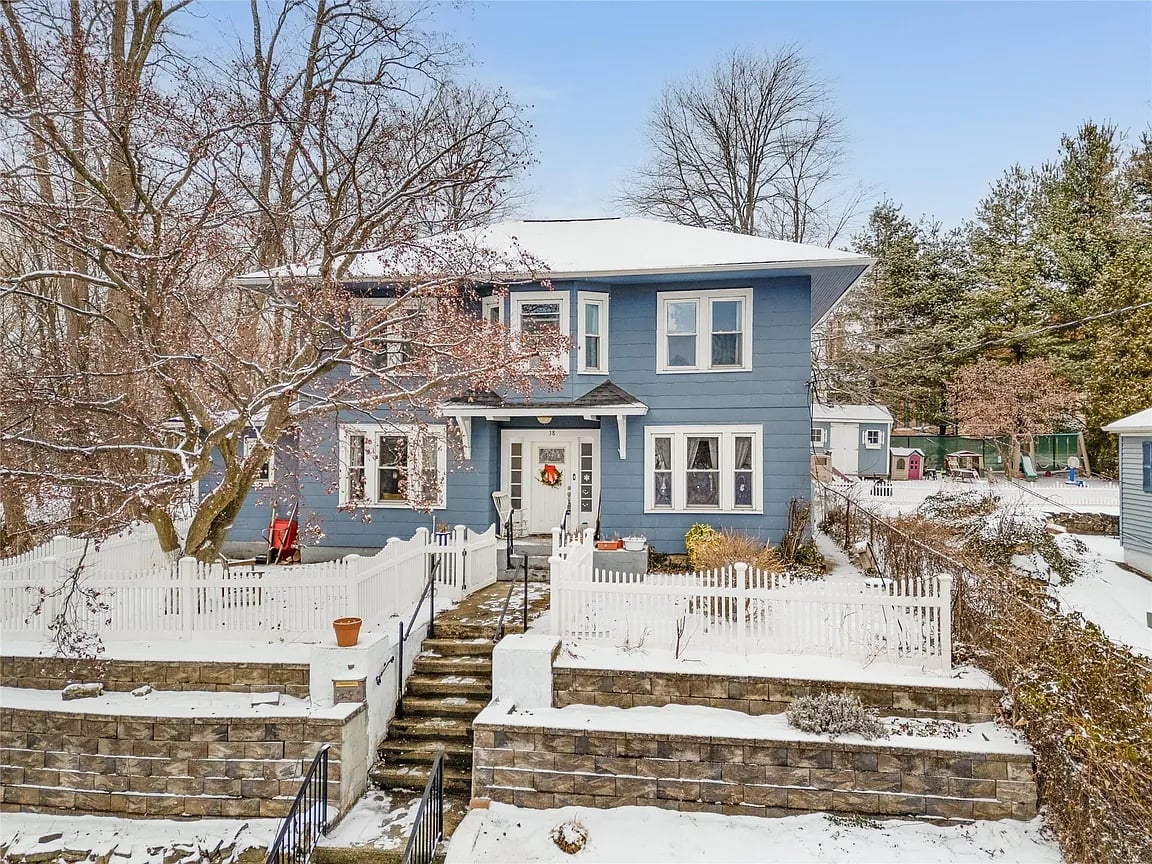 38 Welcher Avenue