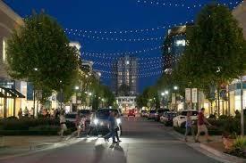 435 Chiswick Cir, #21