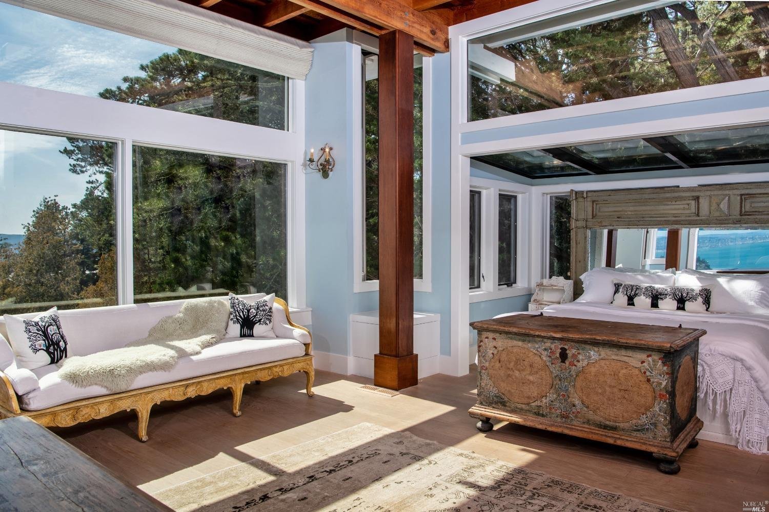 106 Mount Tiburon Rd