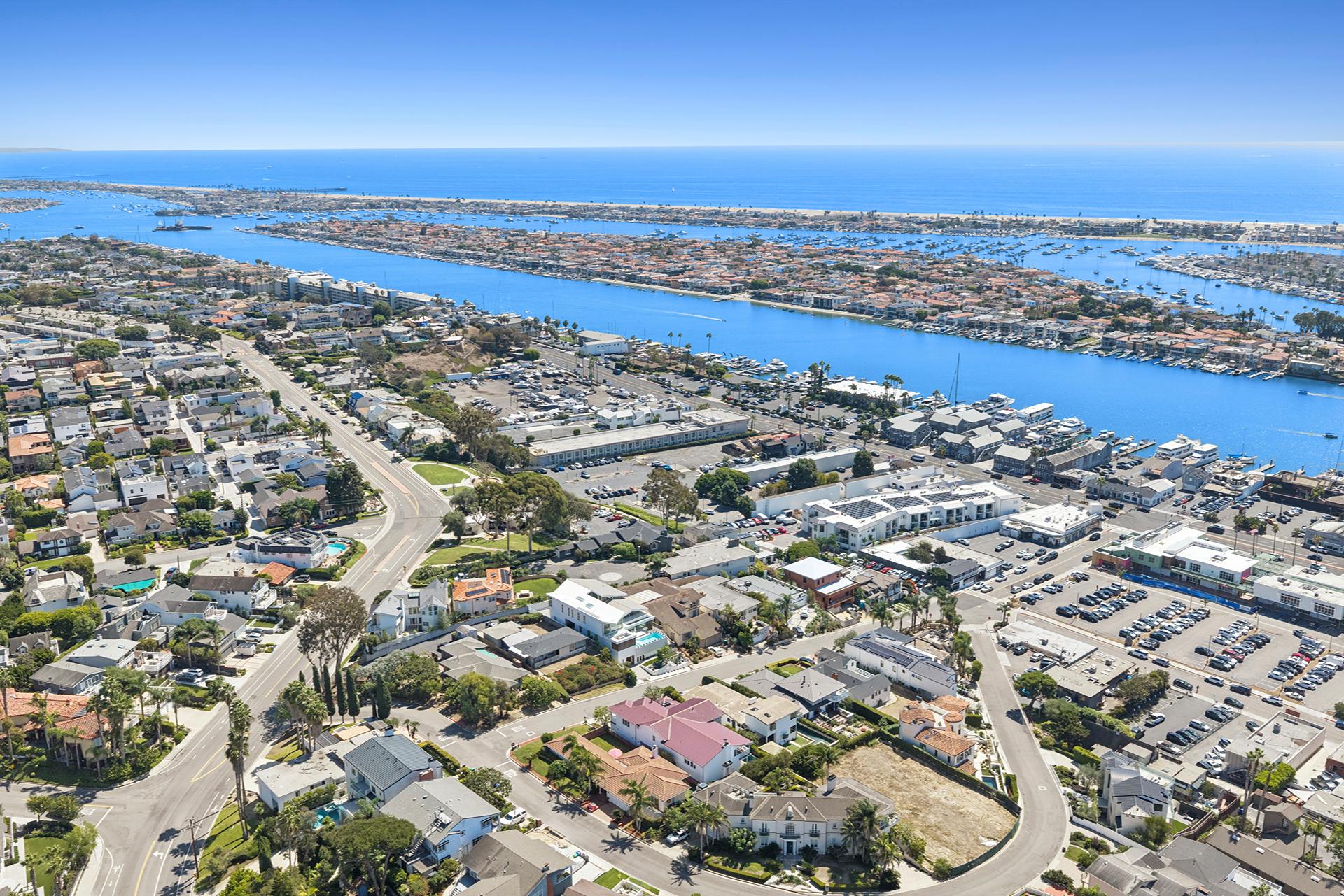 231 Tustin
