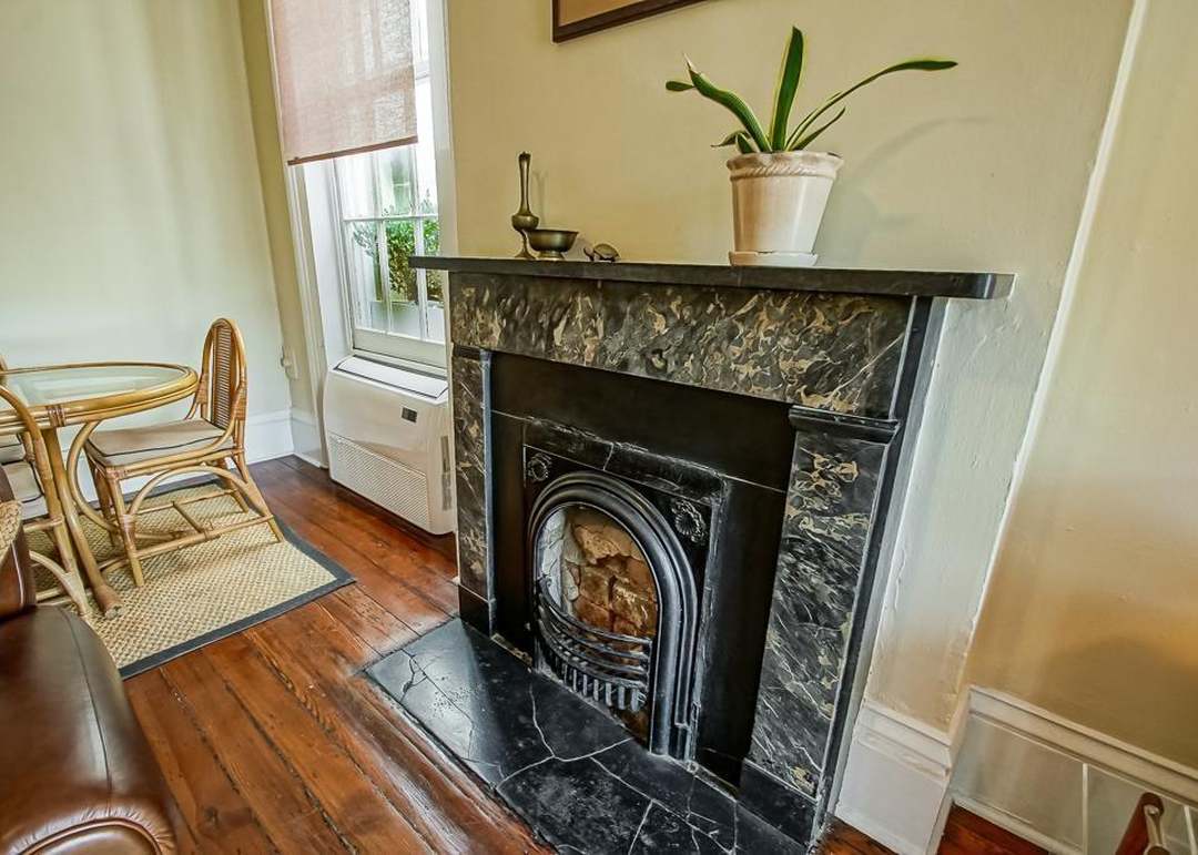 812 Esplanade Ave #3