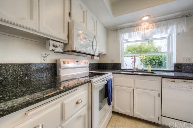 914 Van Ness Ct