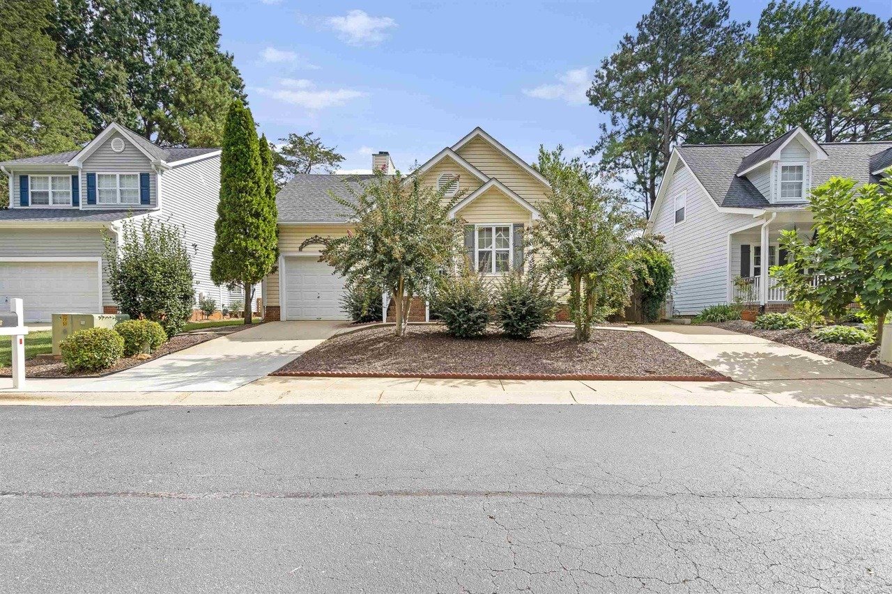 1121 Stoneferry Ln