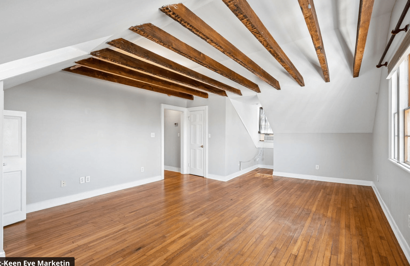 212 C Calhoun Street