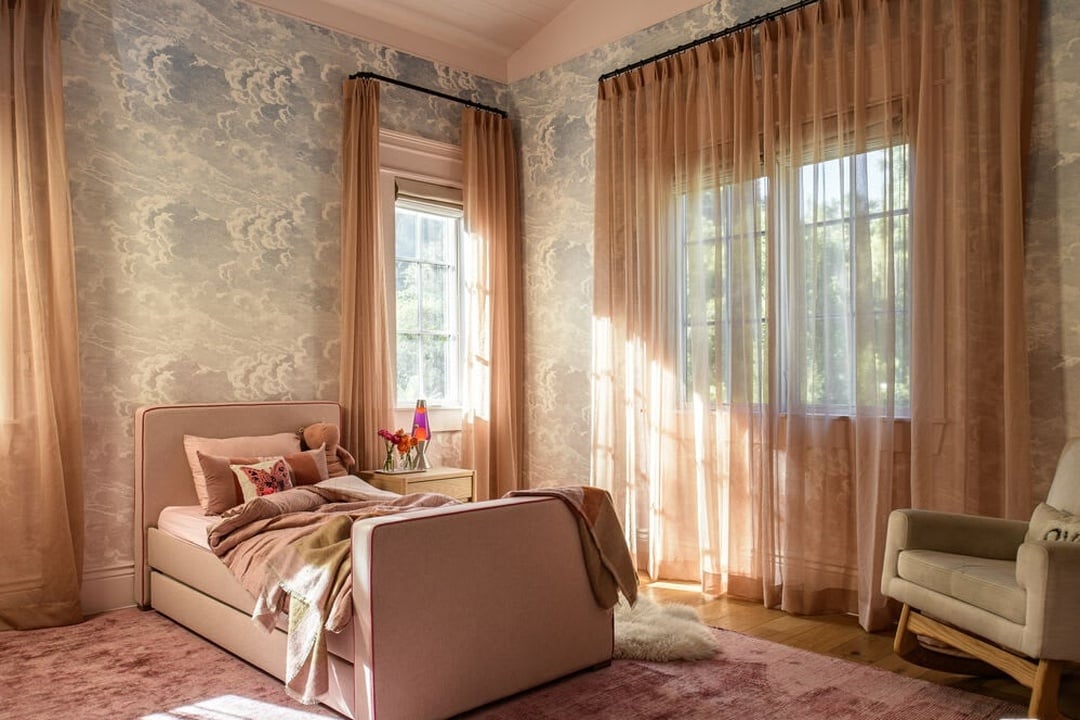 Tranquil Chateau