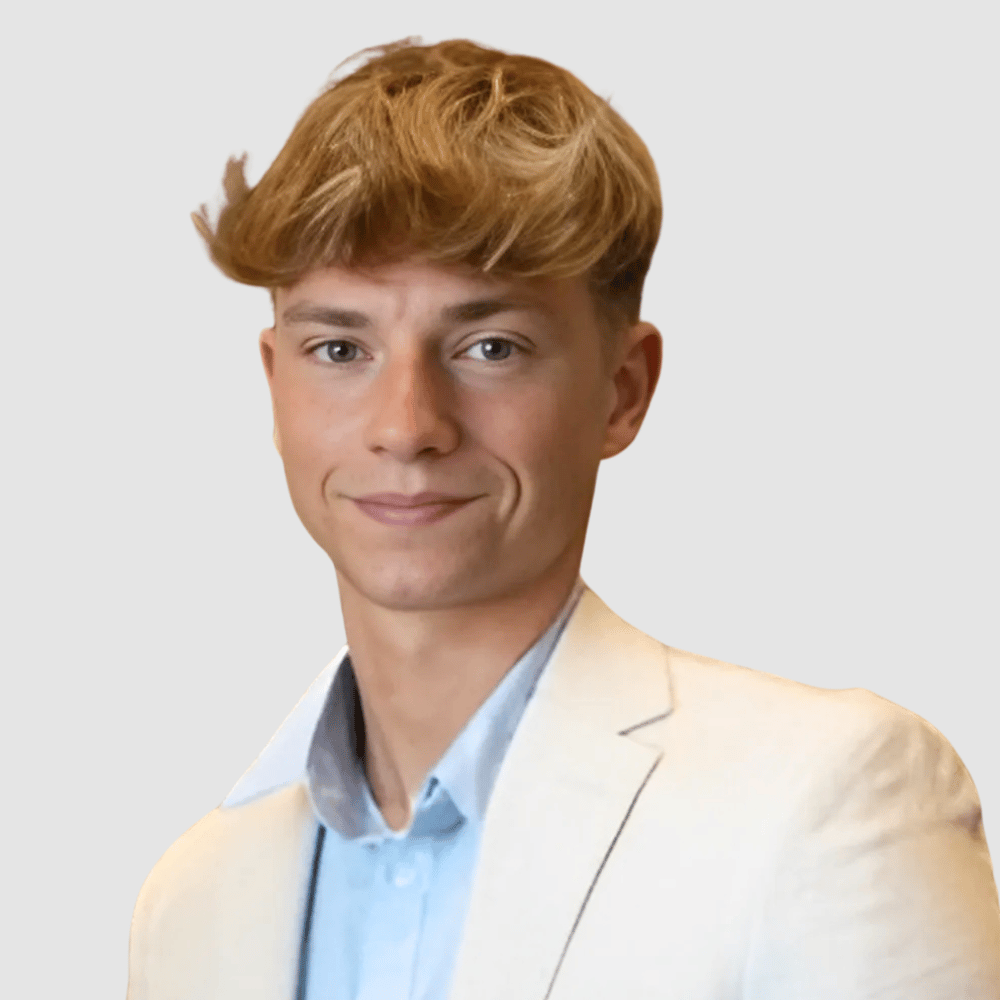Luke McLain Marco Island, FL Real Estate Agent Headshot