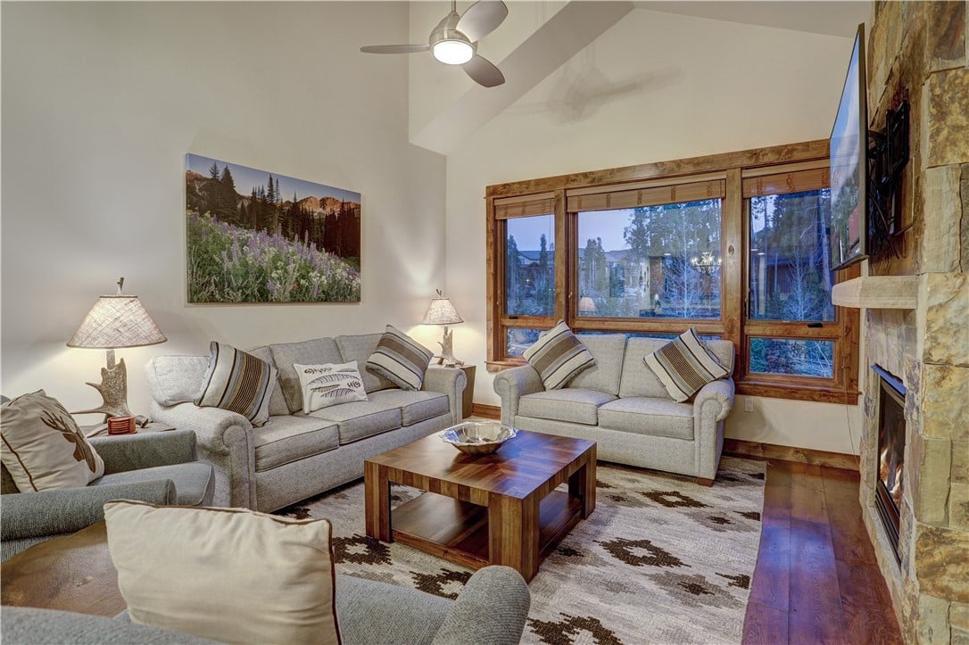 42 Snowfalke Dr, #608