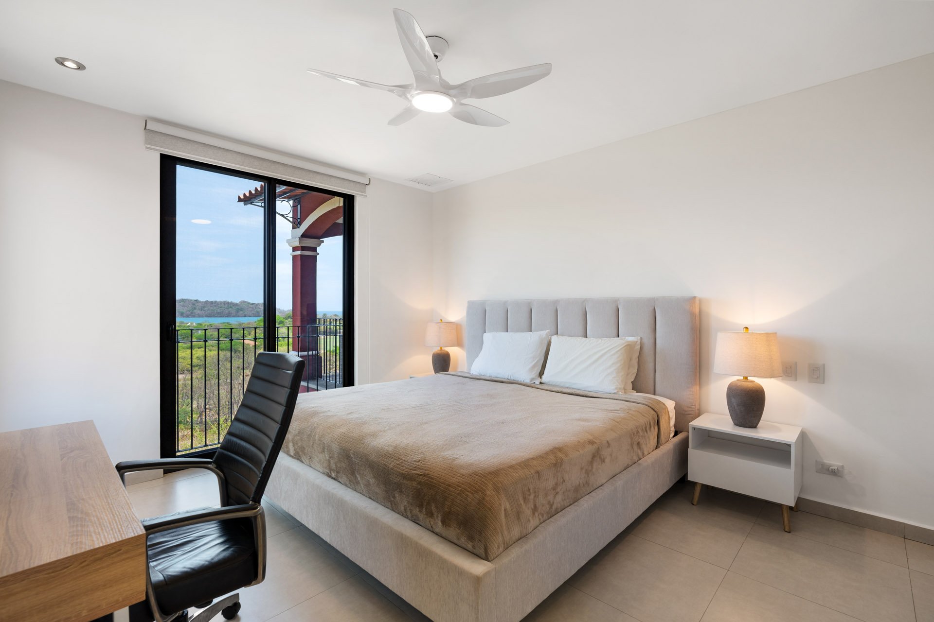 Bougainvillea Penthouse 4315 | Ocean-View 3BR in Reserva Conchal
