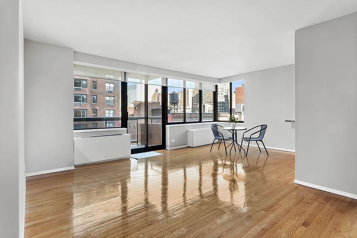 300 E 62nd St 804