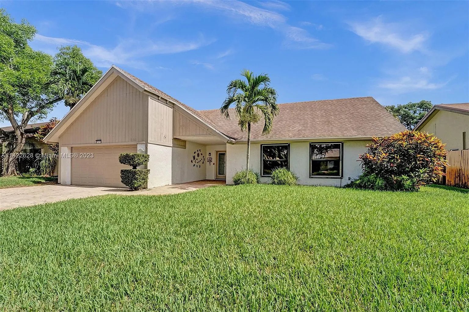 10211 NW 24th Ct