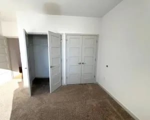 The Cottonwoods at Mid Valley