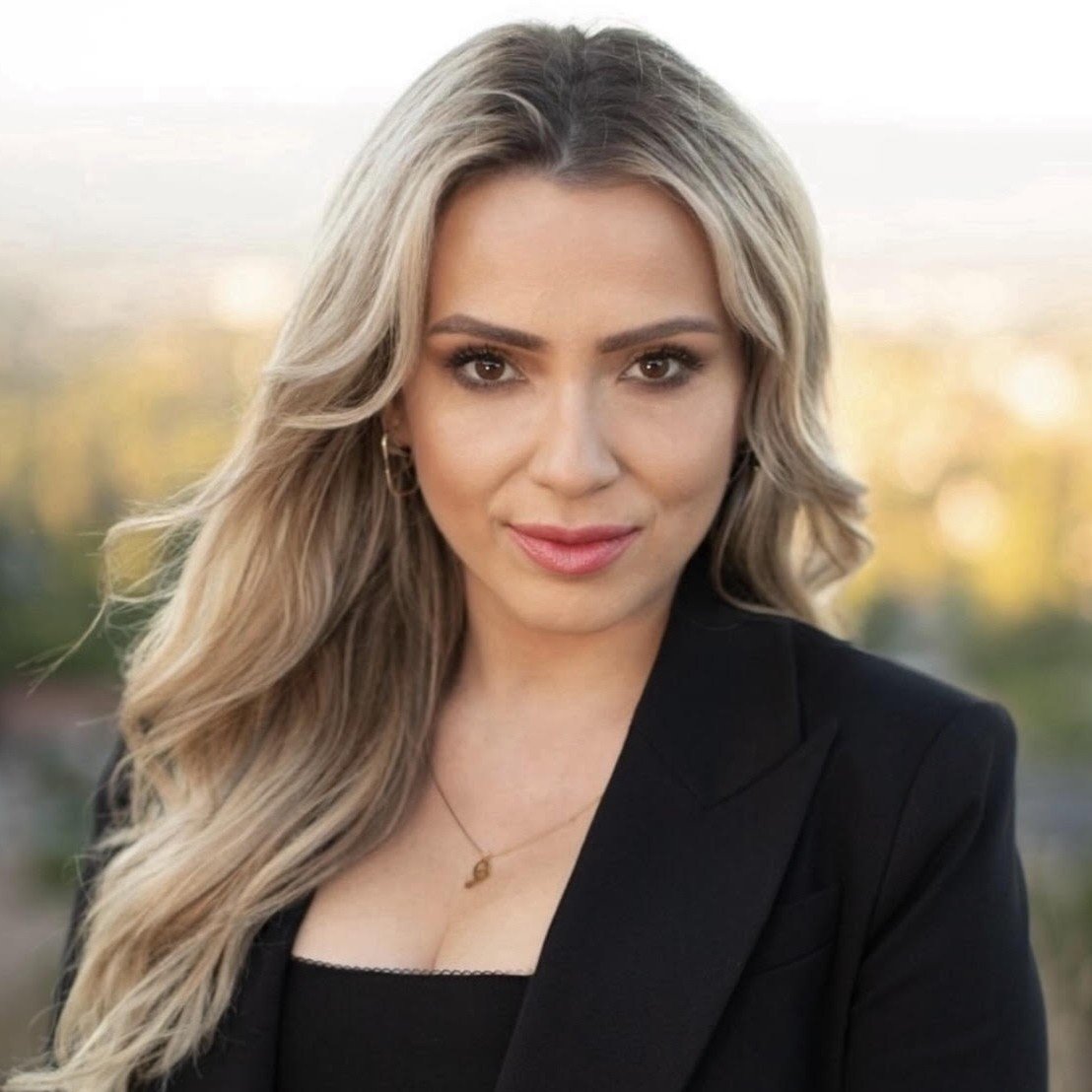 Lulu Victoria Jones