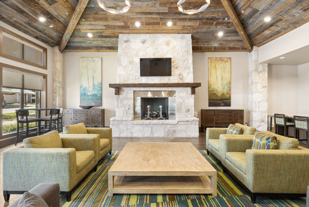 Up to 8 Weeks Free on select units with 12+ month leases