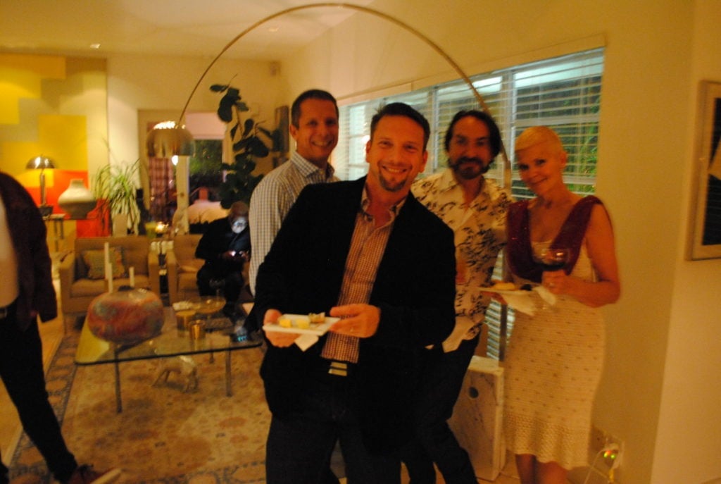 ‘Tis the Season With Gary Hennes Realtors