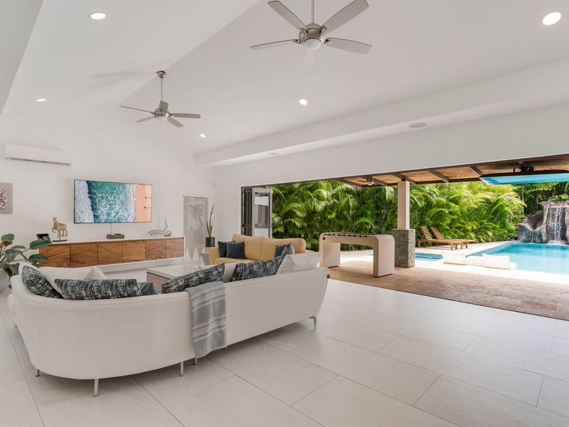 Casa Sunset | Resort-Style Entertainer’s Retreat with Pool in Hacienda Pinilla, Costa Rica