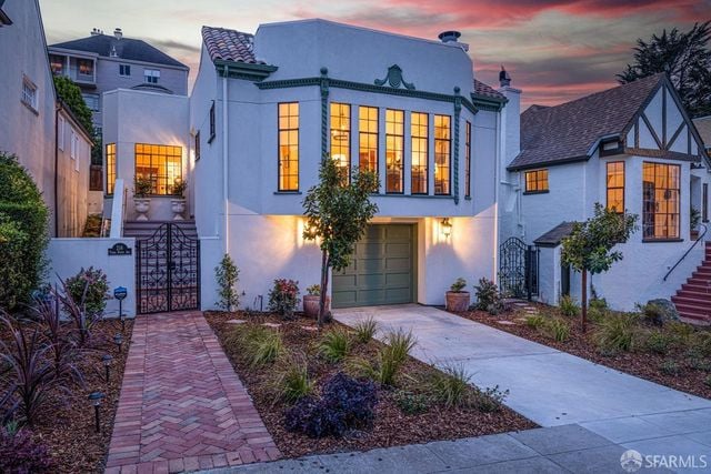 Monterey Heights