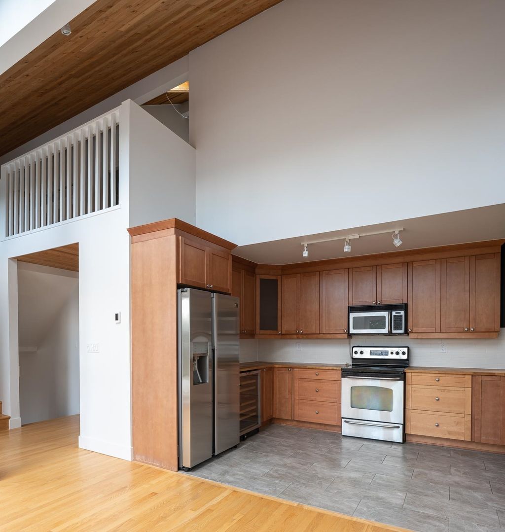 260 Stewart Rd