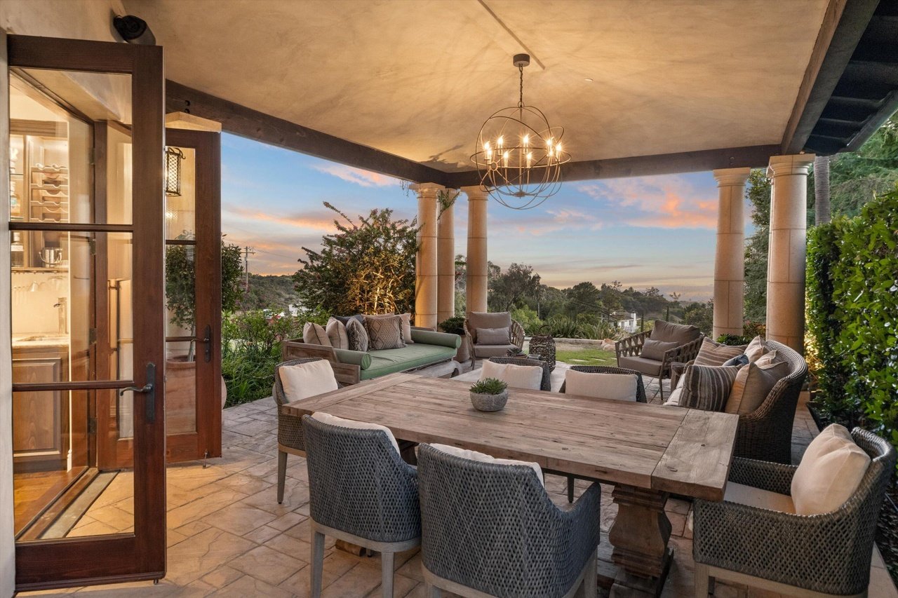3091 Hidden Valley Ln