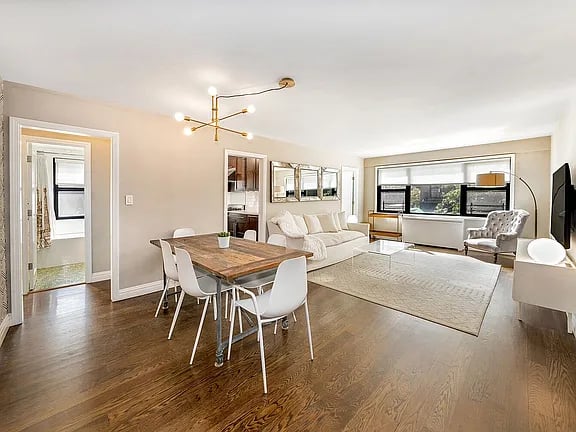 345 E 69th St APT 2F