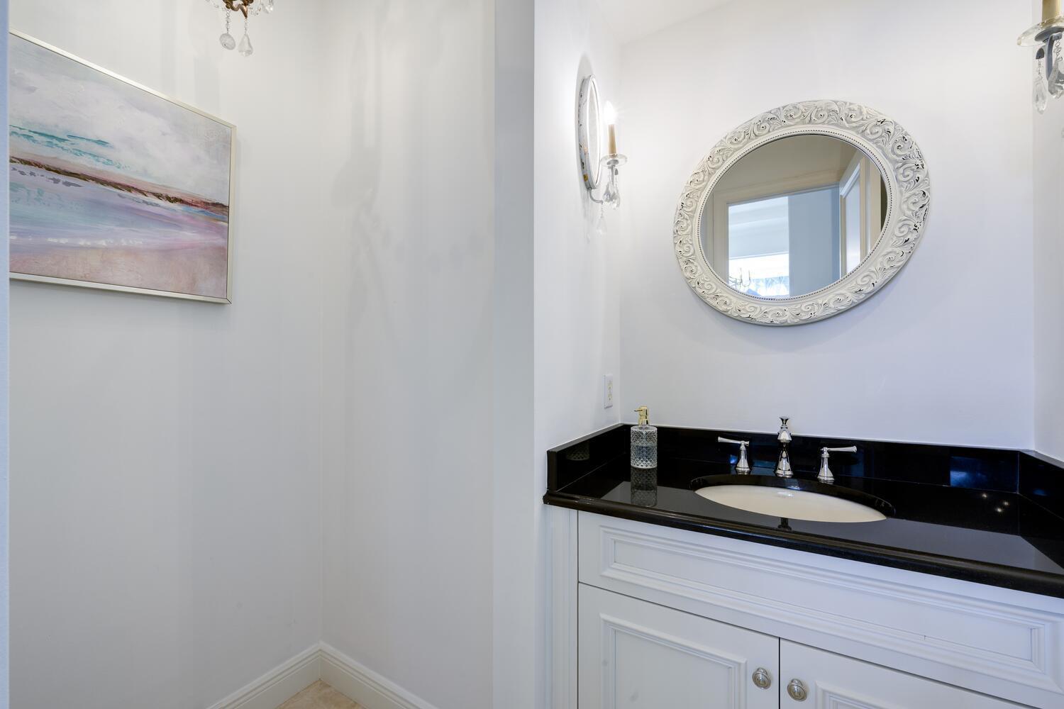 538 Les Jardin Dr