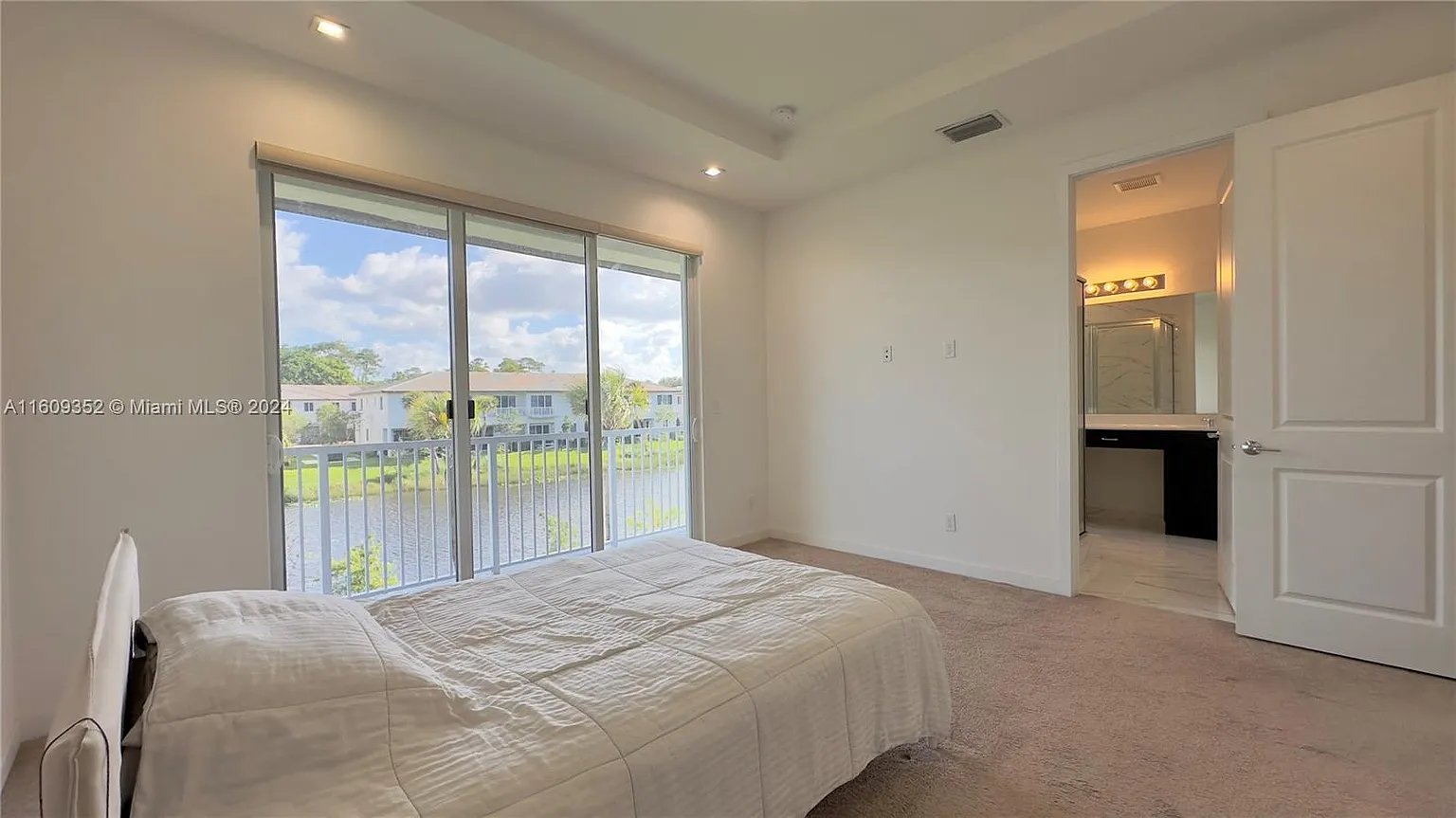 921 Pioneer Way