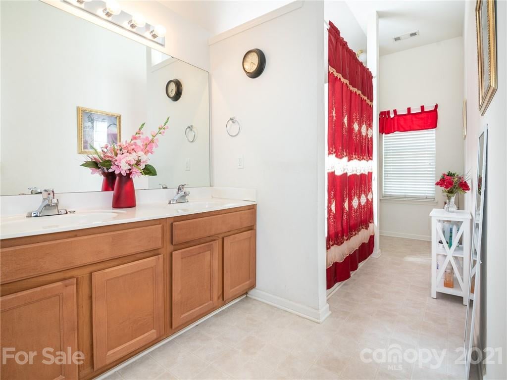2014 Darbywine Dr