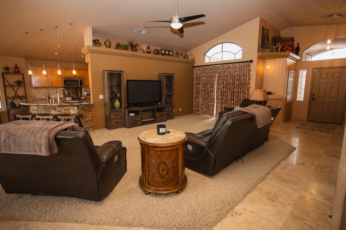 2447 Dawn Dr