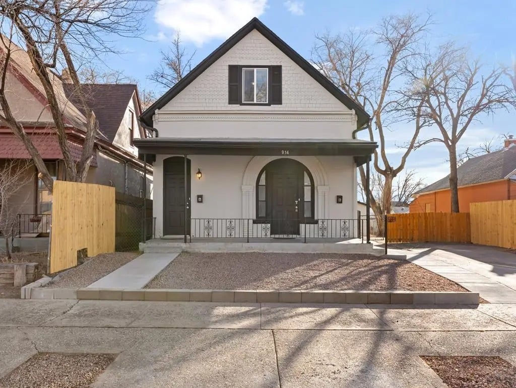 914 W 13th St