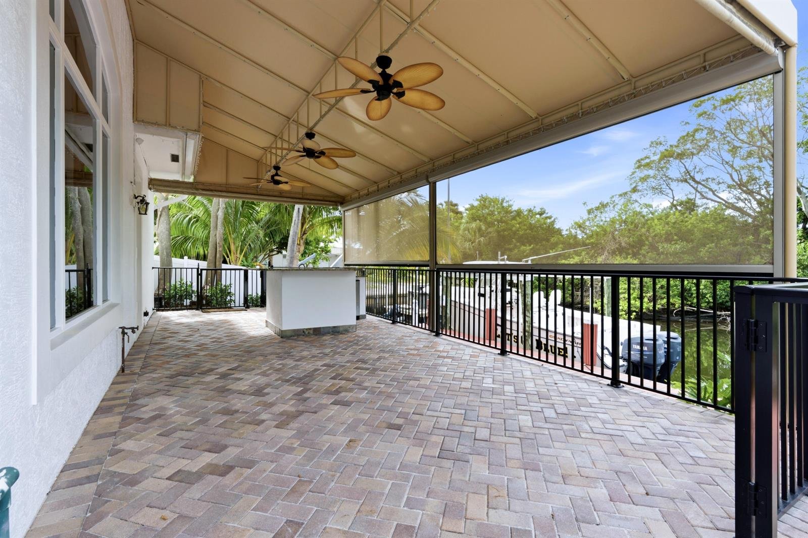 608 Inlet Rd
