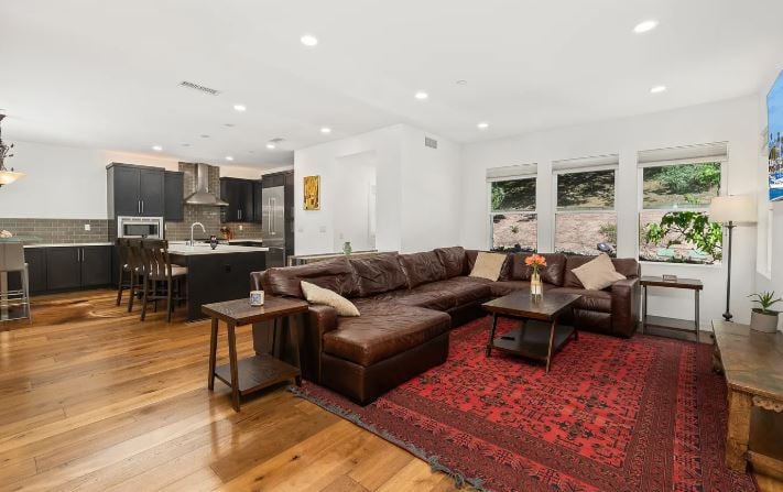 8336 Summit Way, San Diego, CA 92108