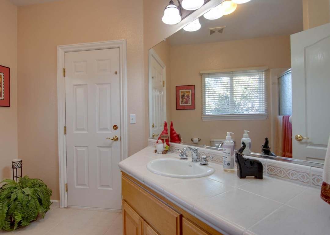 303 Taryn Ct