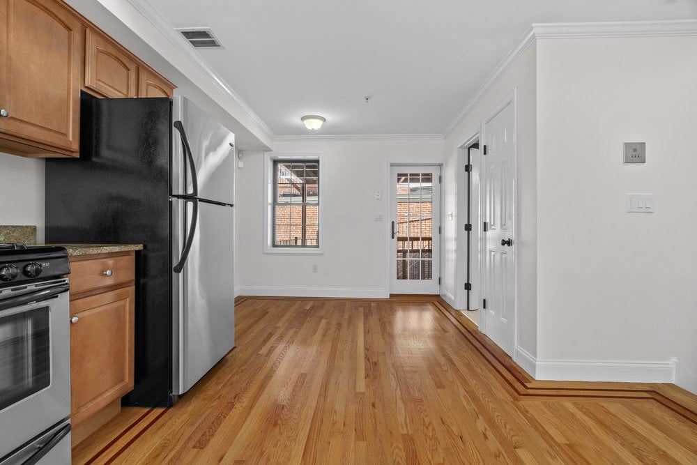 11 Wiget Street, Unit 11-4