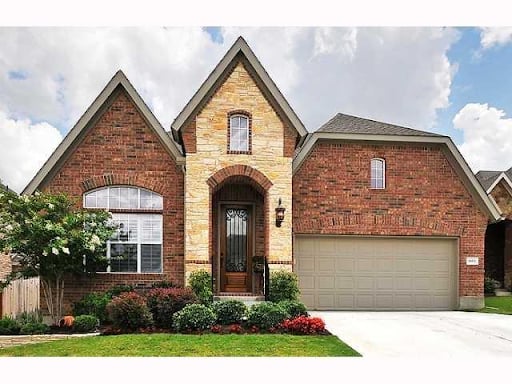 3803 Cypress Point Cv