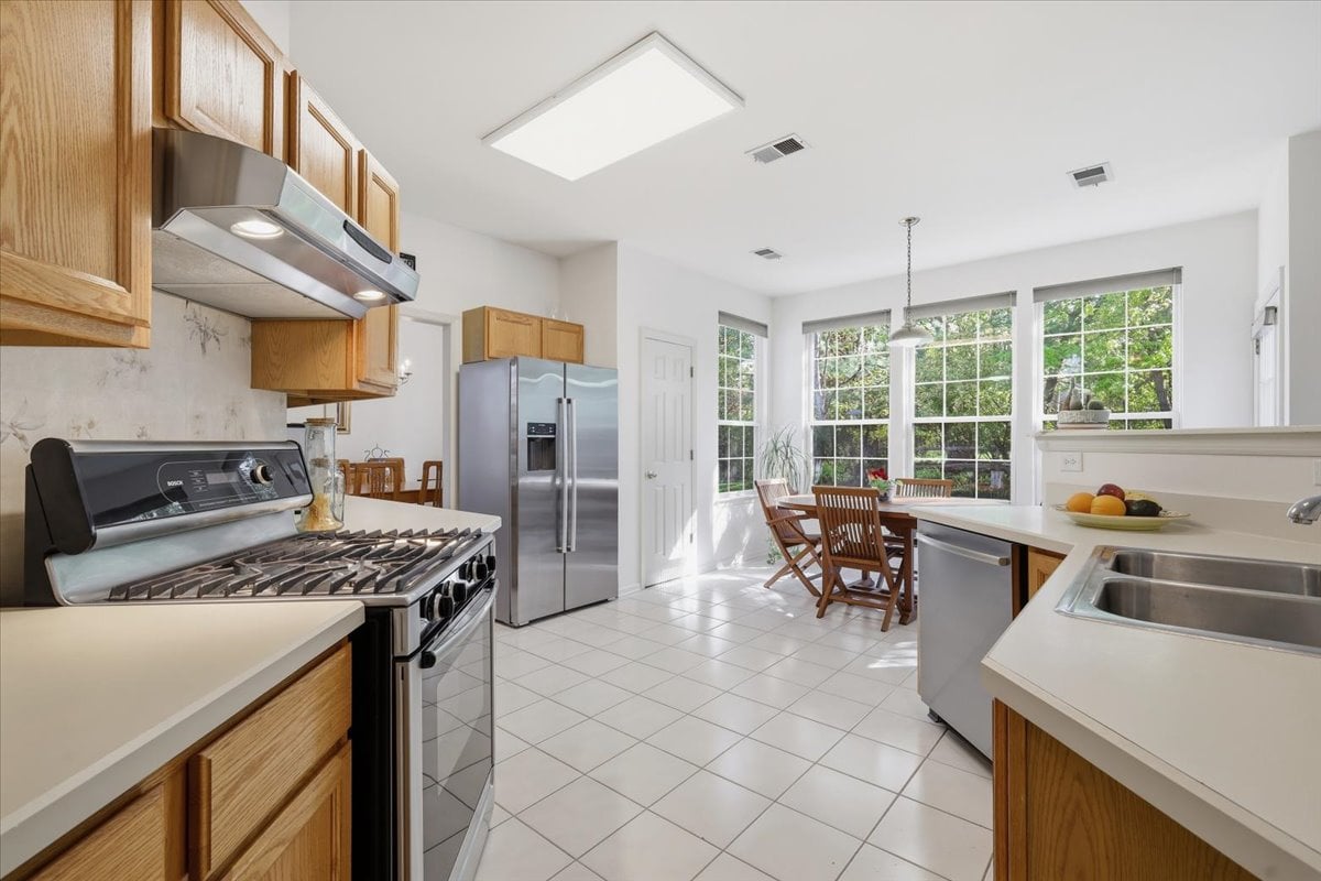 Just Listed: 3 Bouwrey Place, Whitehouse Station NJ — Lake Cushetunk Woods Colonial at $699,900
