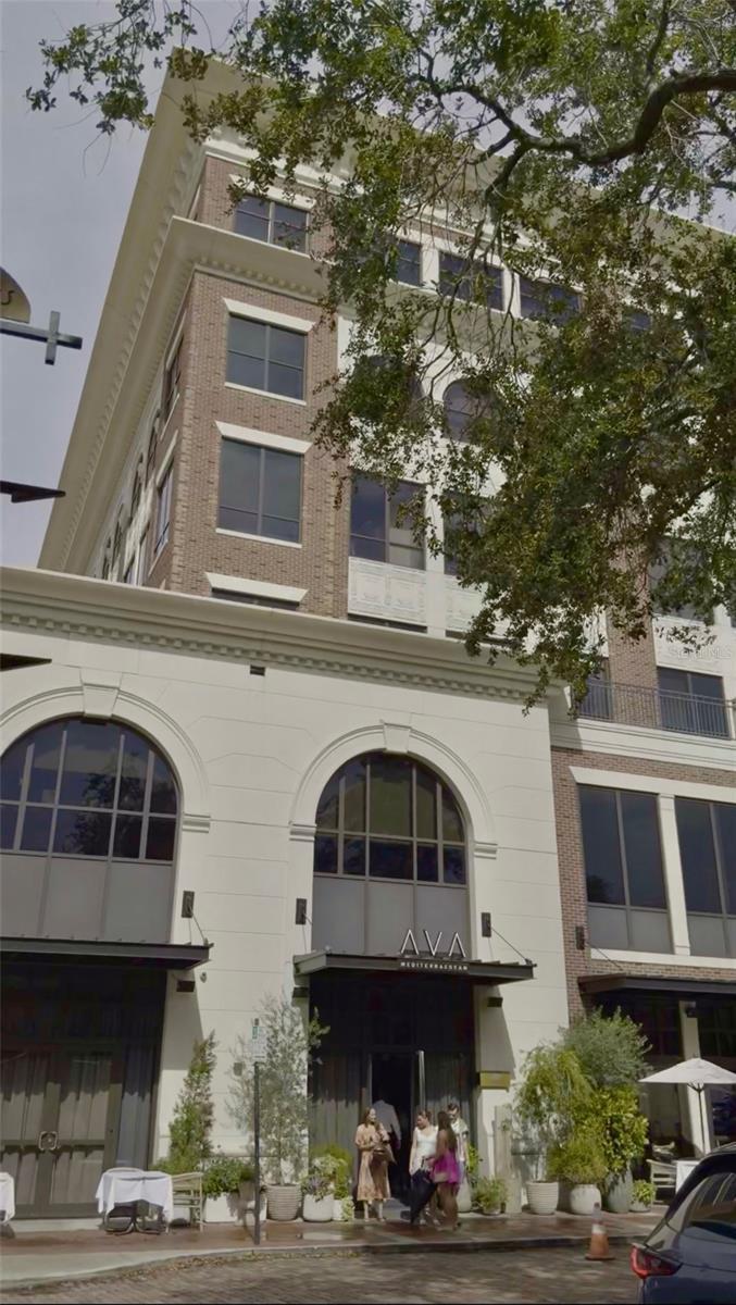 1415 Grove Ter