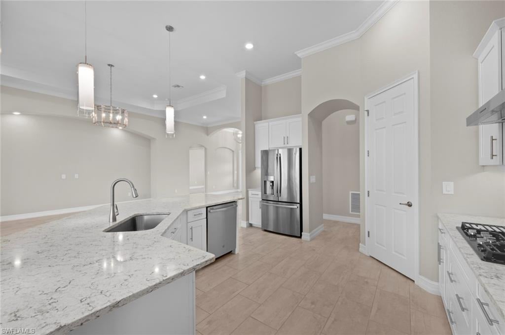 14930 Blue Bay Cir