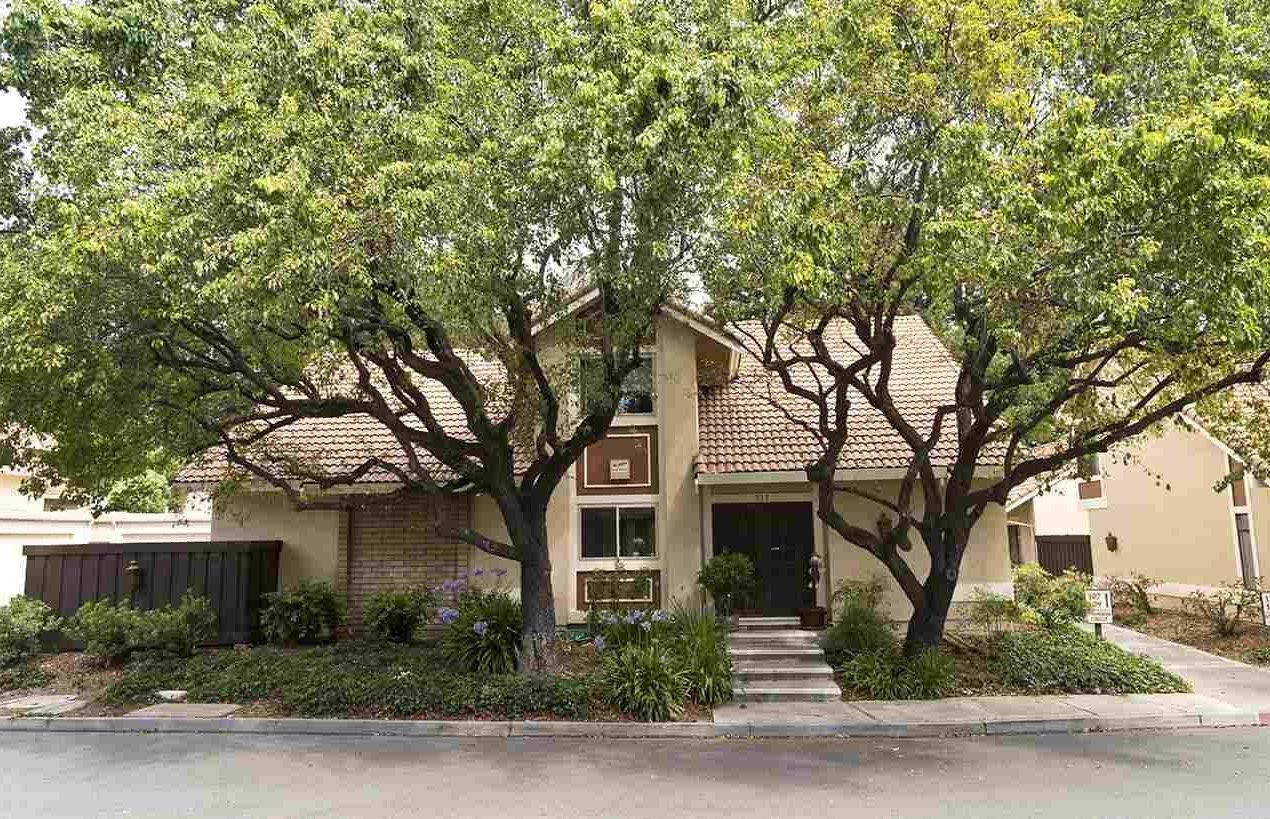 111 Northcreek Cir