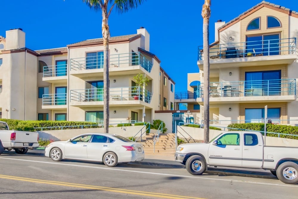 2050 Pacific Beach Drive, Unit 105