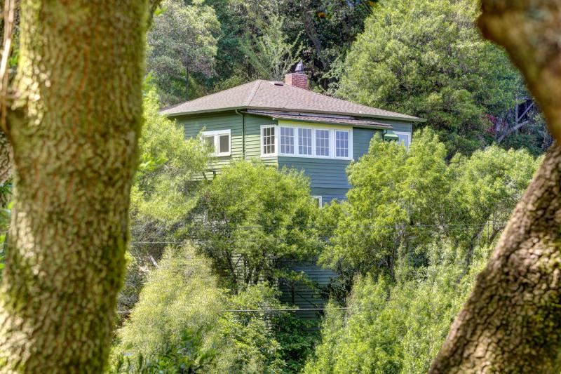 370 North Ferndale Ave