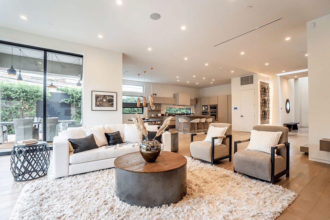 Modern 5BR Home w/Pool – Walk to The Grove & LACMA