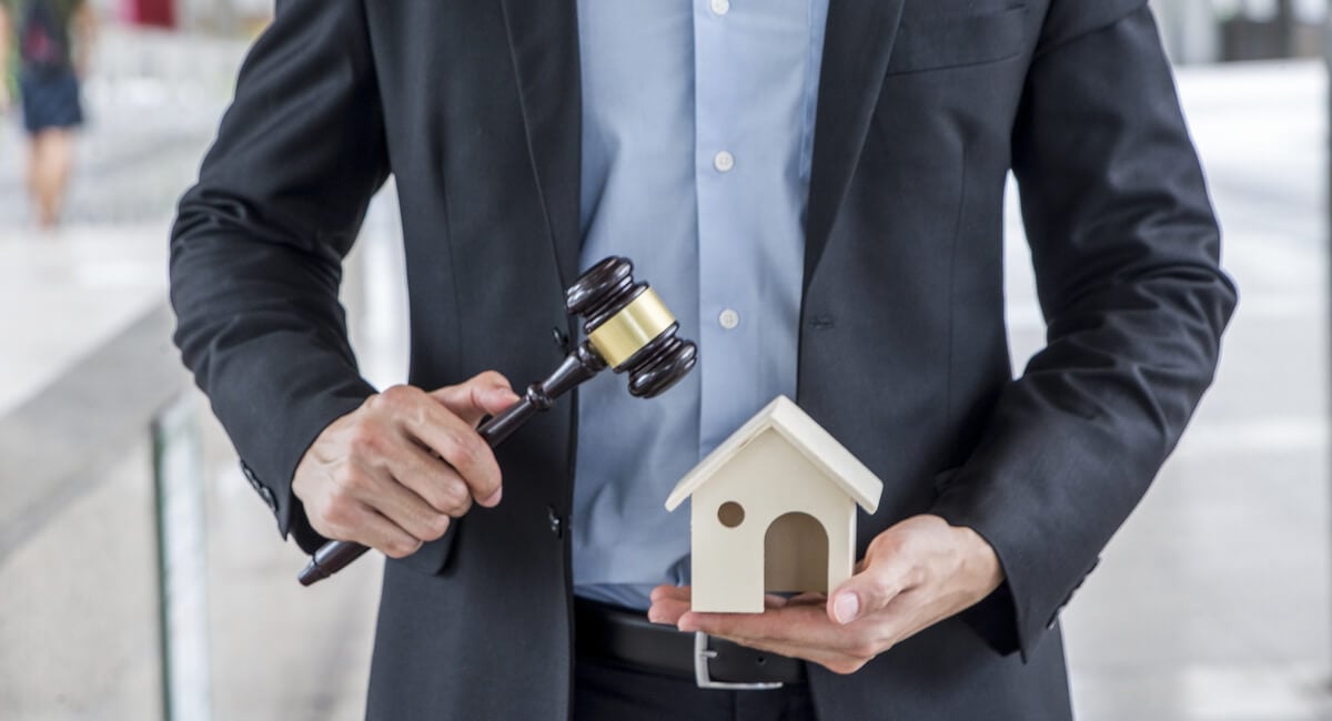 Navigating Real Estate Auctions: A Guide For First-Time Buyers