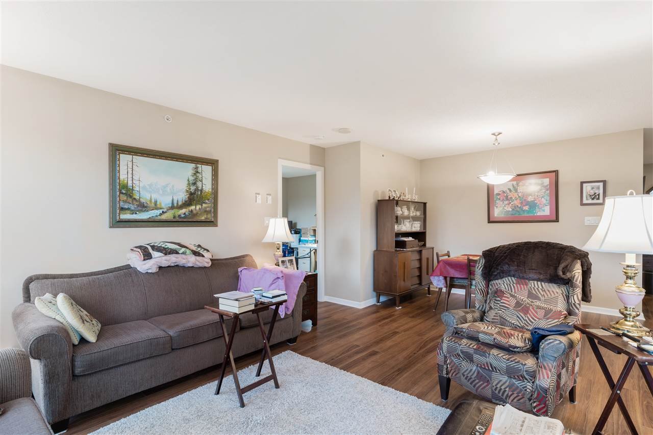 295 Guildford Wy, #201