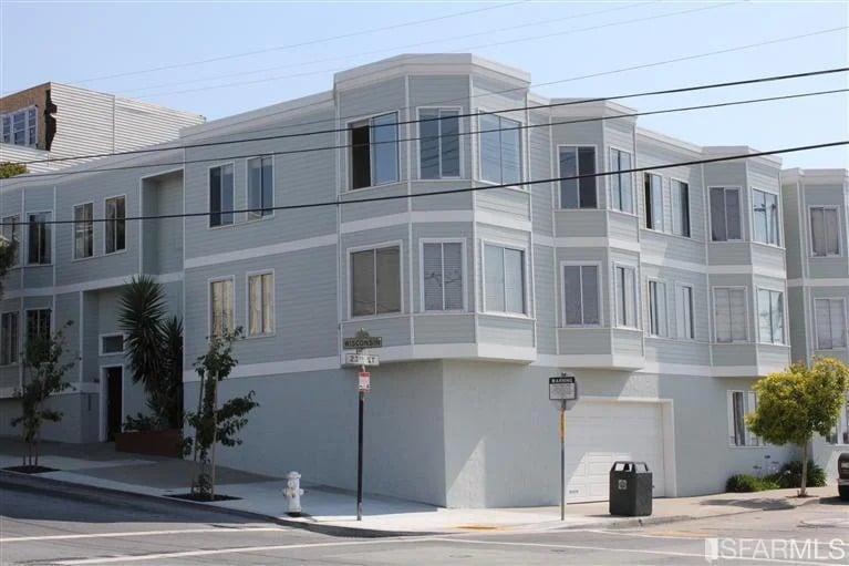 999 Wisconsin St #7