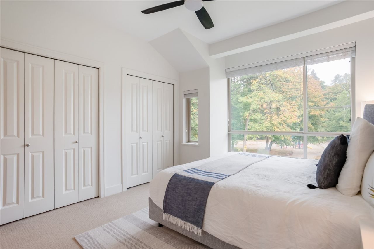 897 Premier St, #17
