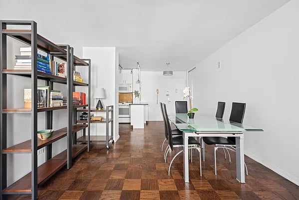16 West 16th Street #10VN