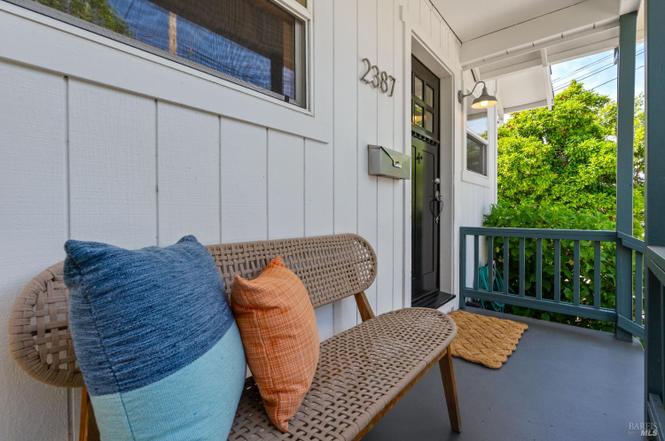 2387 Yajome St