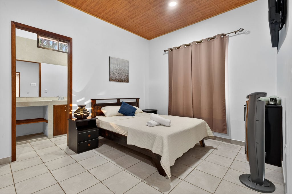 Villa Los Monos | High-Income 9-Unit Rental Property Near Playa Grande