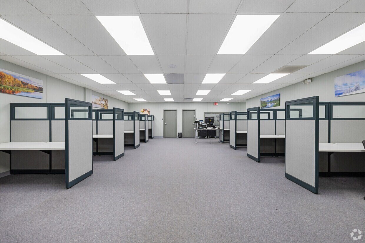 For Lease | 13,000 SF Two-Level Office Space | Prime Location Near I-95 & Downtown New Haven